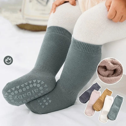 Stoere en lieve meisjes kleding in verschillende stijlen