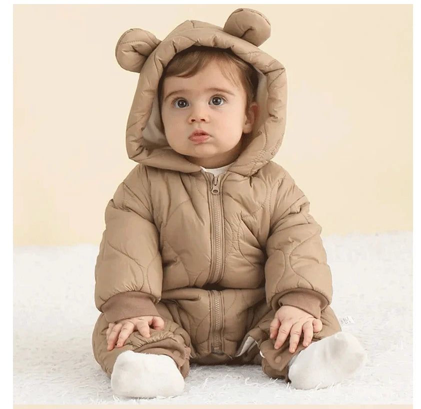 Schattige babykleertjes met speelse details