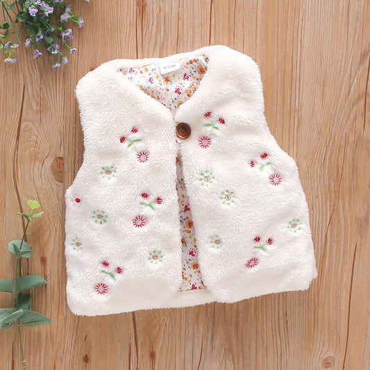 Kinderkleding in vrolijke en trendy kleuren