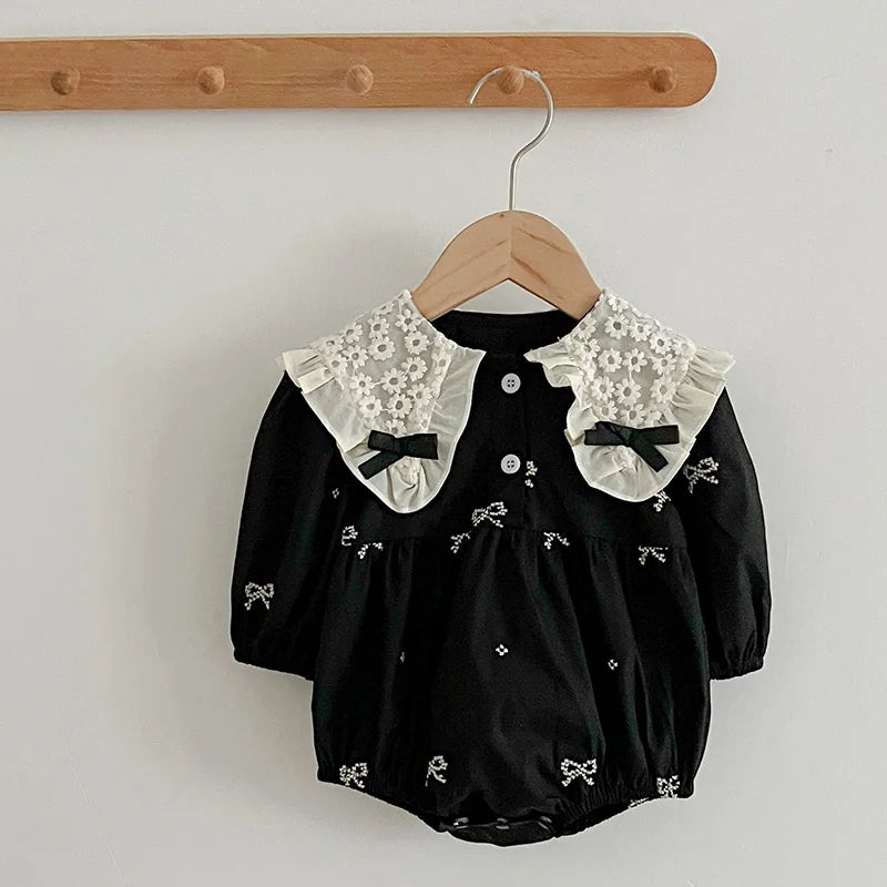 Lichtgewicht baby kleding voor de zomer