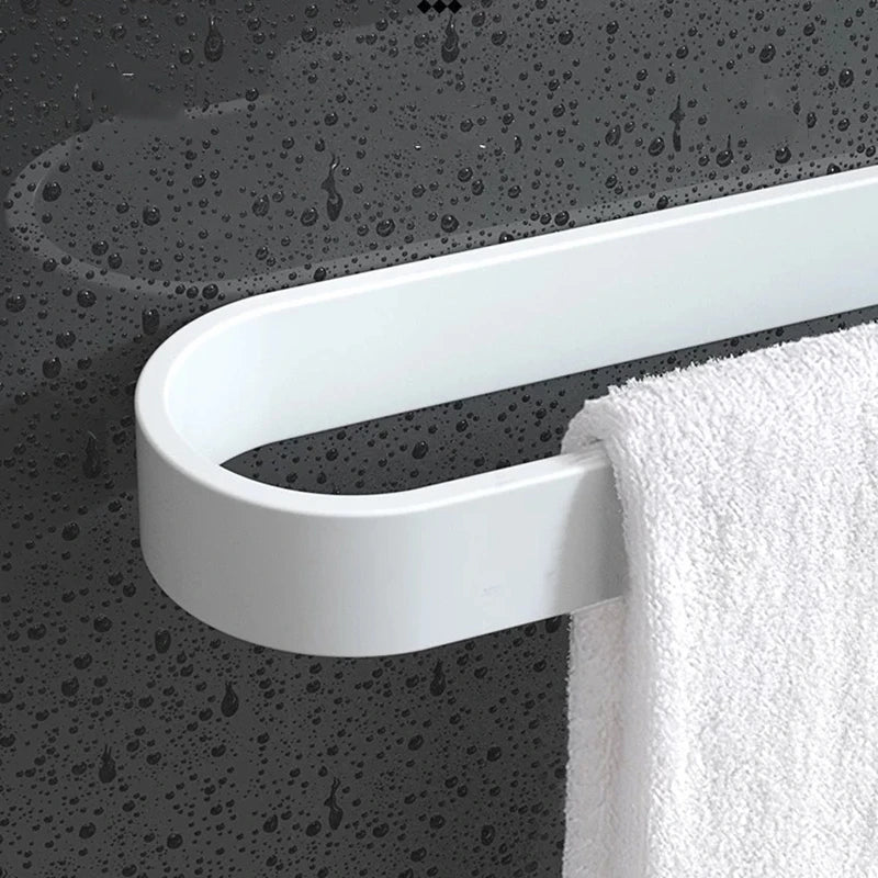 Staand handdoek rek – Verplaatsbaar en handig