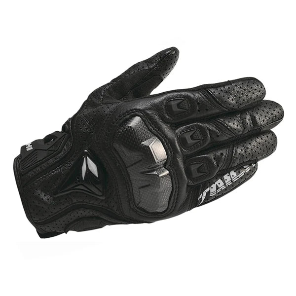 Modieus de winter in met leren herenhandschoenen