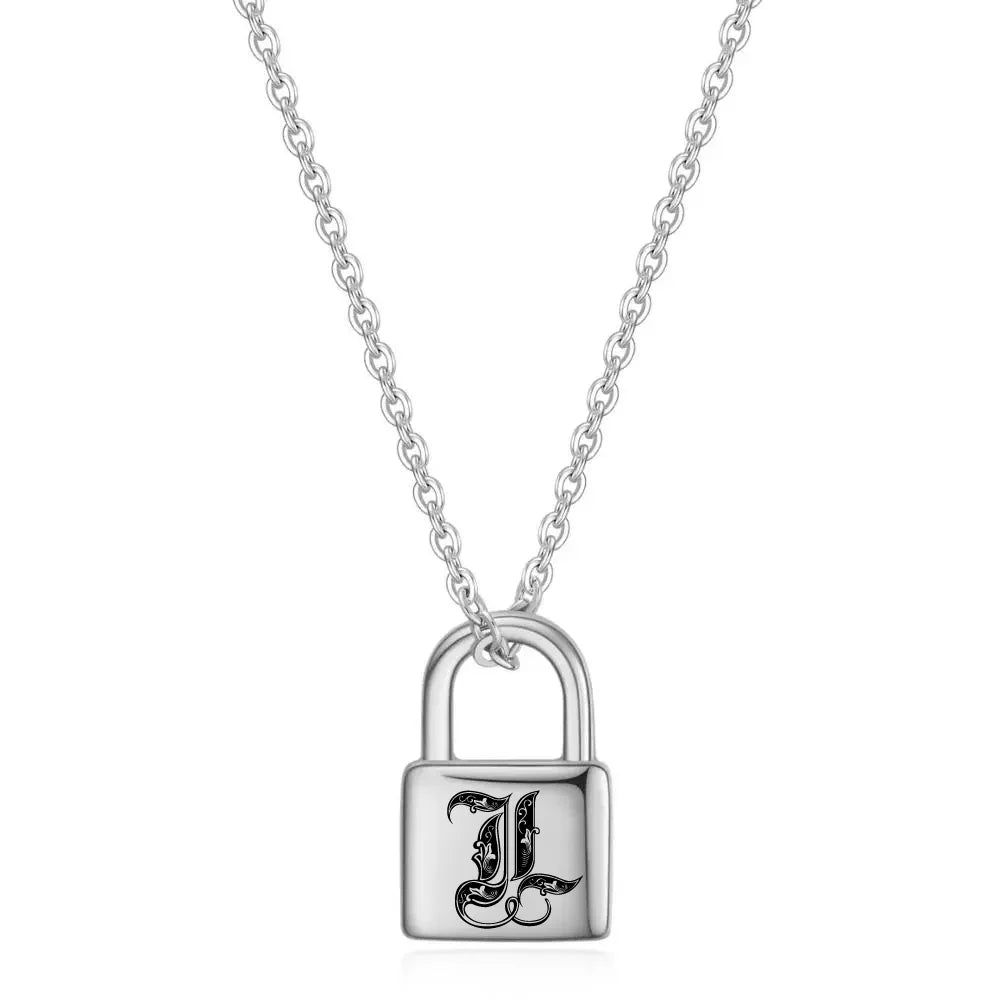 Gegraveerde naam in ketting met luxe uitstraling