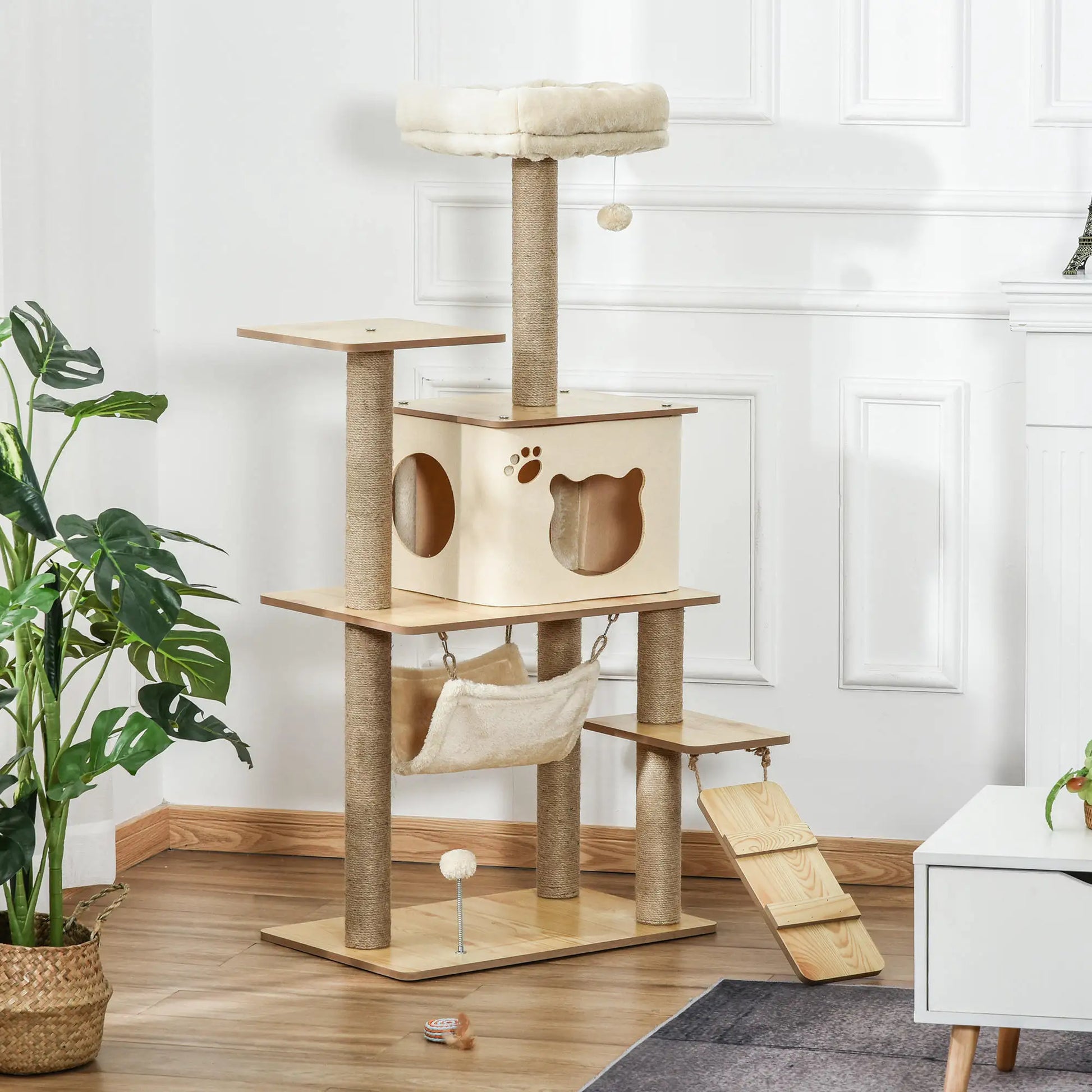 Hoge kattenpaal met veel verdiepingen – Klimmen en uitrusten