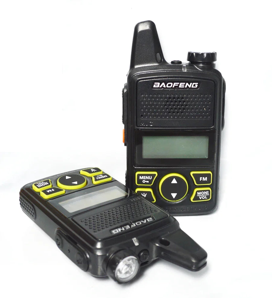 Action walkie talkie met handig draagkoord