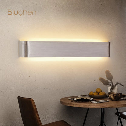 Badkamerlamp met geïntegreerde LED – Onderhoudsvrij