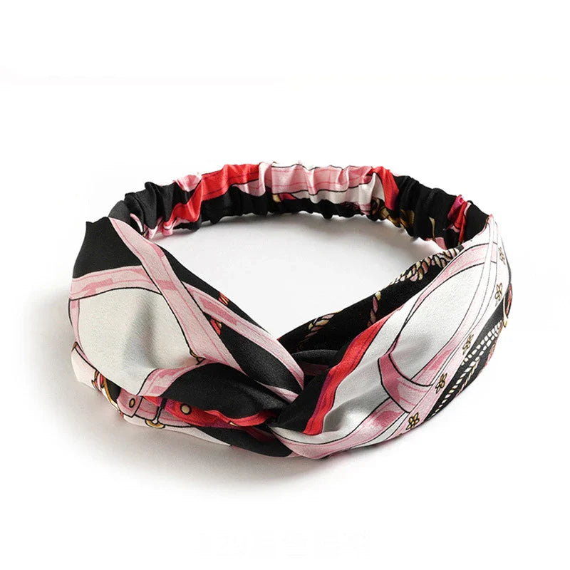 Haar accessoires met glinsterende steentjes