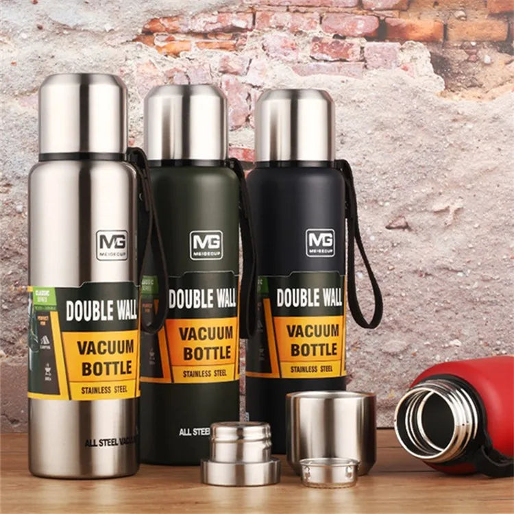Thermosfles voor reizigers – Compact en stevig