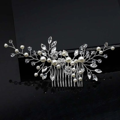 Moderne haarband met knoopdetail