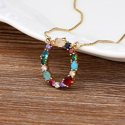 Ketting met naam en subtiel bloempatroon
