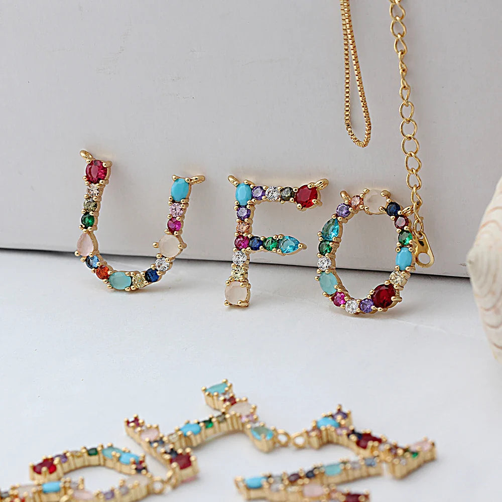 Moderne ketting met naam en geboortesteen