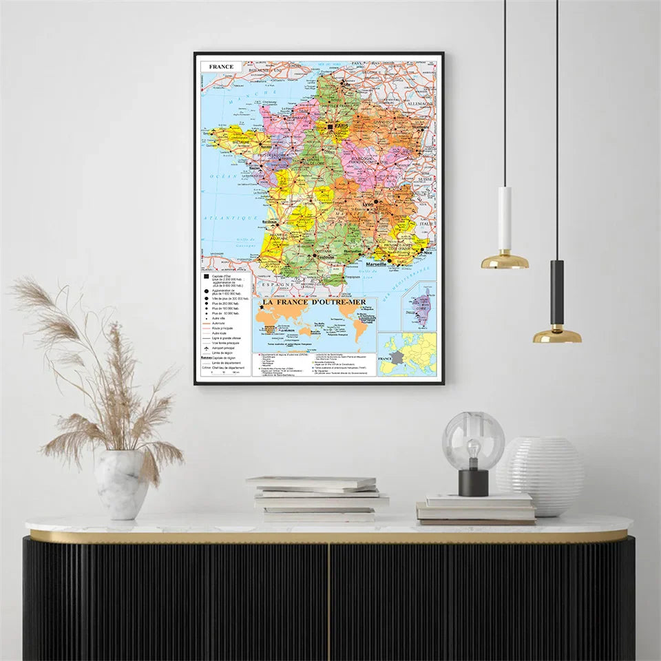 Wanddecoratie wereld kaart in natuurlijke tinten