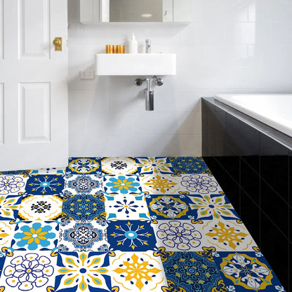 Zwarte mozaiek toilet tegels – Luxe en diepte