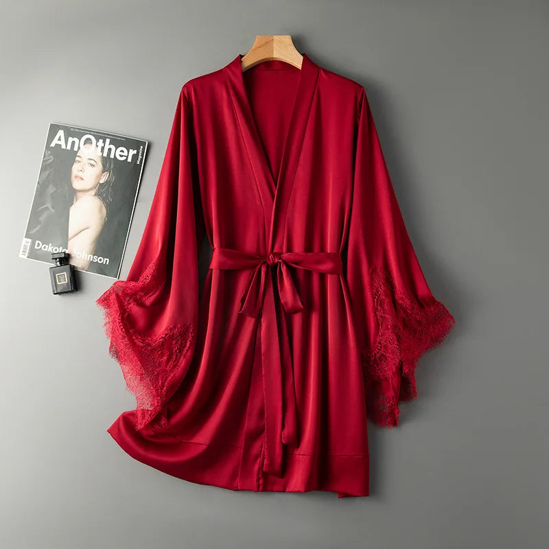 Elegante ochtendjas dames kant – Licht en stijlvol