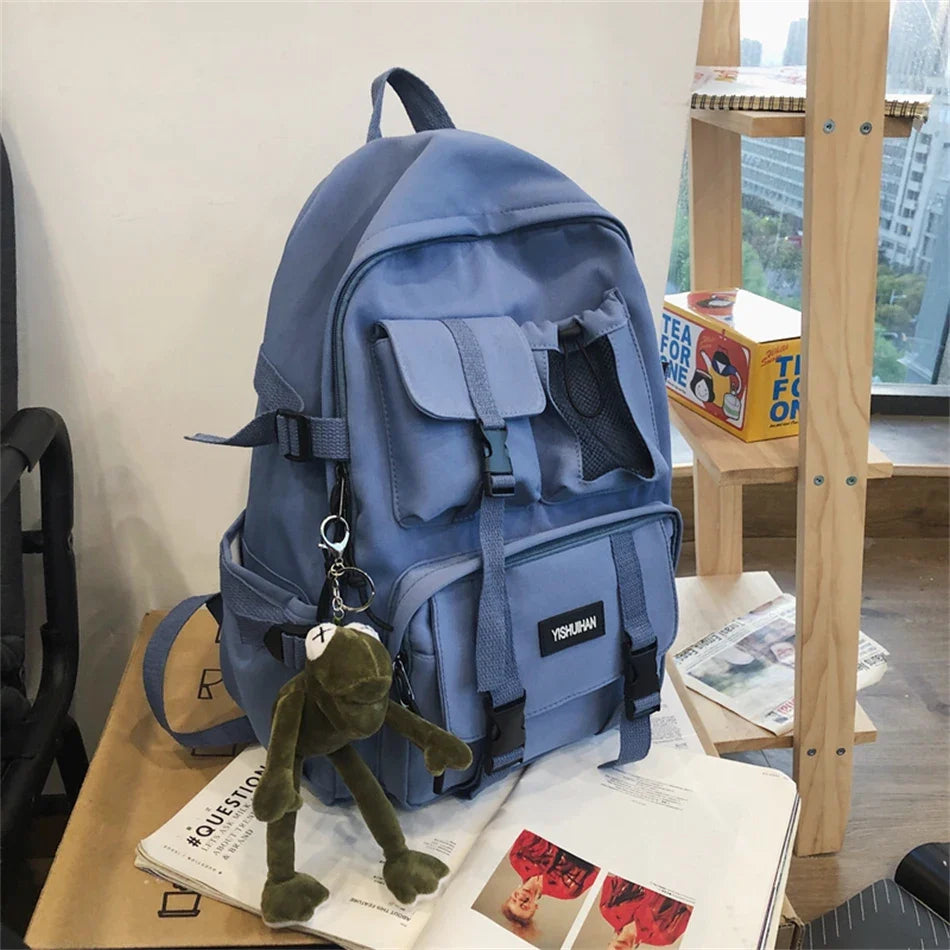 Moderne rugzak als handbagage met laptophouder