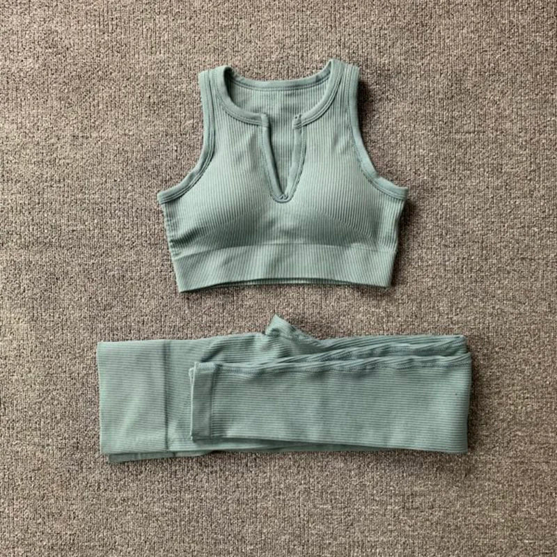 Kleurige yoga kleding voor creatieve flow