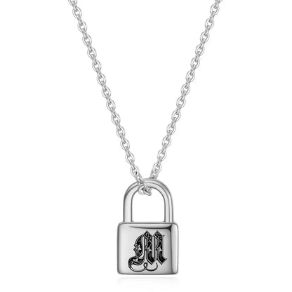 Zachte glans ketting met naam voor dames