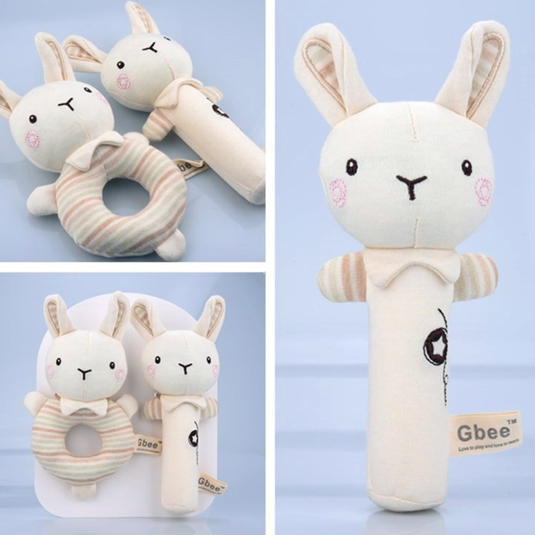 MOLOO-Baby-Rammelaar-Konijntje-Rond-Pols-en-Voetrammelaar-Babyspeelgoed