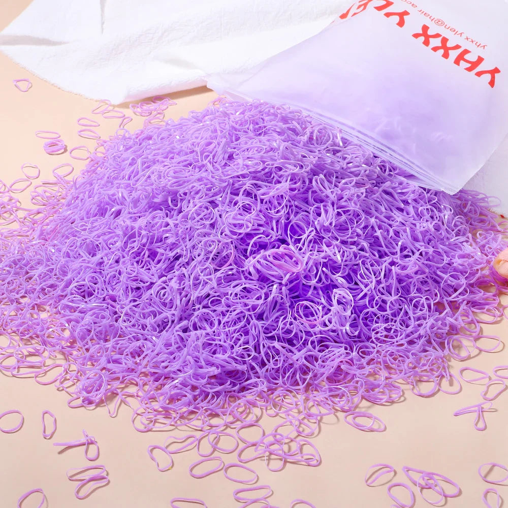 Fluwelen haar accessoires in warme kleuren