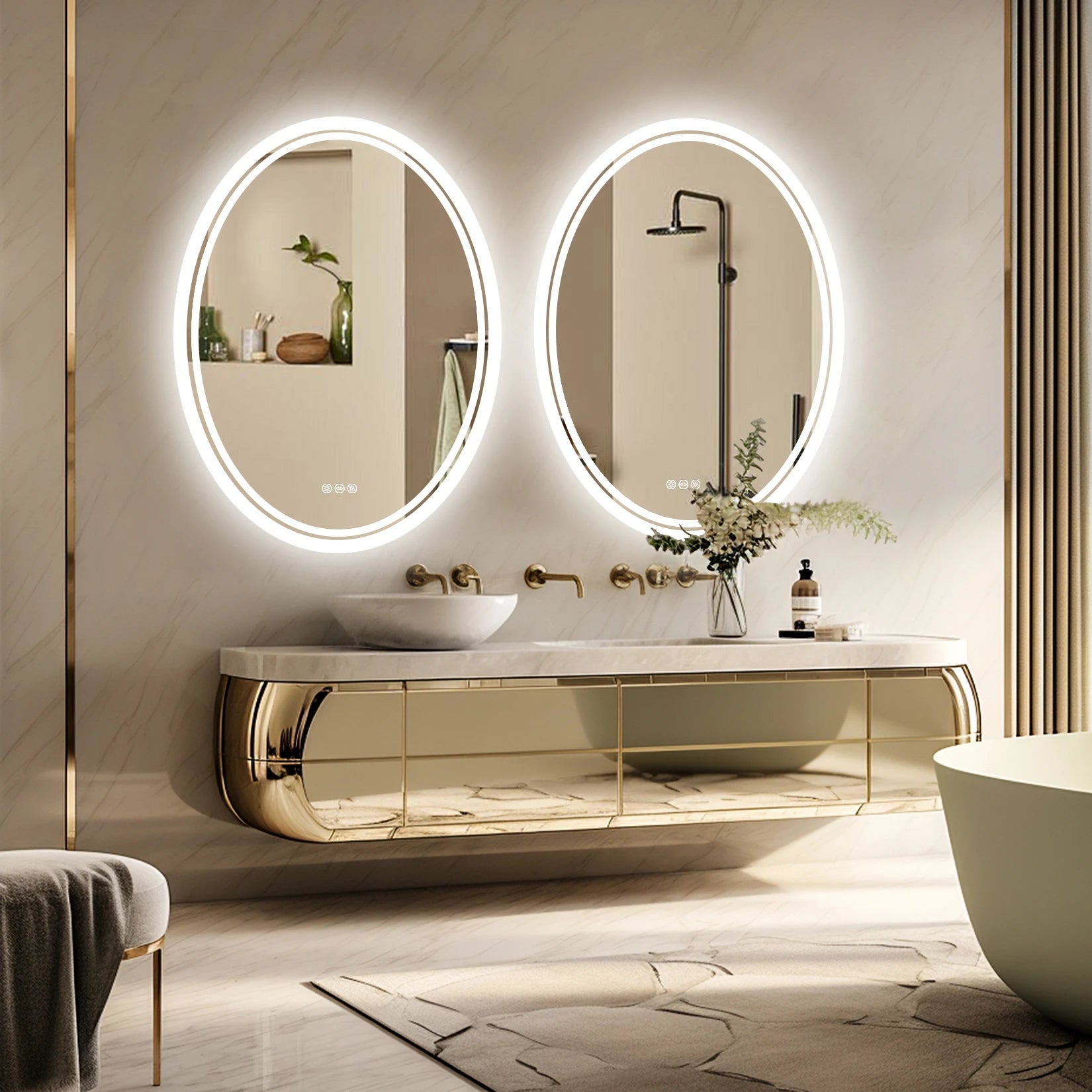 Verlichte spiegel met gouden rand – Modern en stijlvol
