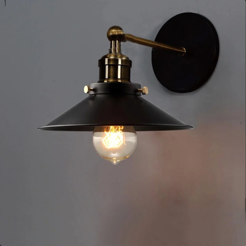 IKEA wandlamp met LED batterij – Modern en zuinig