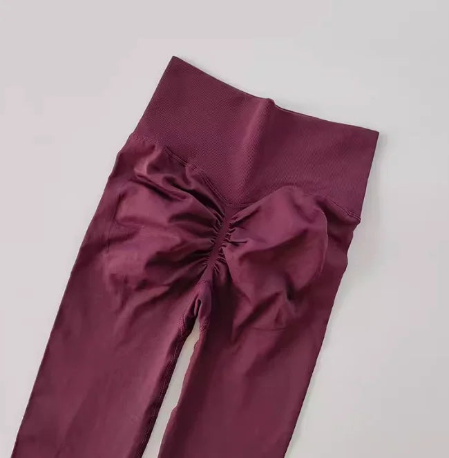 Ademende yoga outfit ideaal voor intensieve sessies