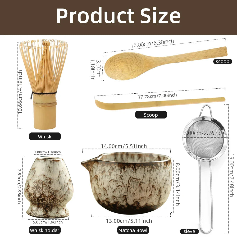 Thee zetten met stijlvolle tools van glas en hout