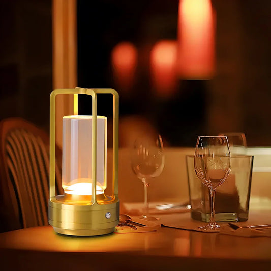 Lampje voor nachtkast met stoffen kap – Warm licht