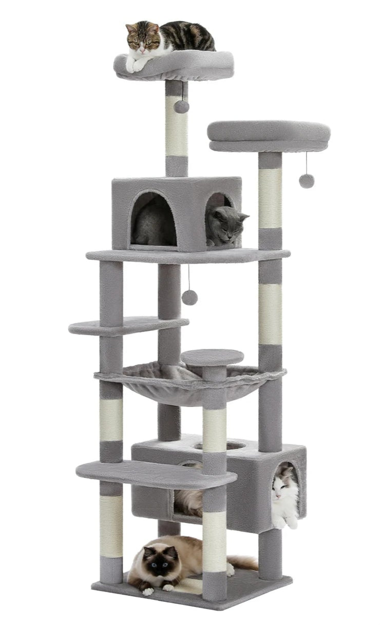Houten krabpaal met ligplek – Natuurlijke luxe