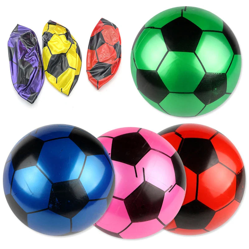 Voetbal met schokabsorberende eigenschappen