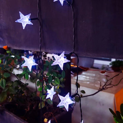 Grote licht slinger buiten – Perfect voor tuinfeesten