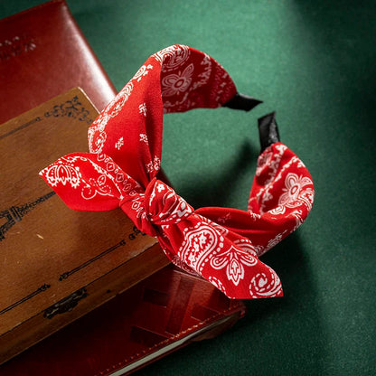 Haar accessoires voor zomerse kapsels