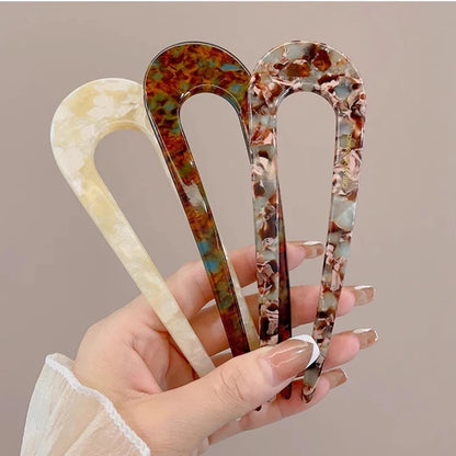 Dames haar accessoires in zachte materialen