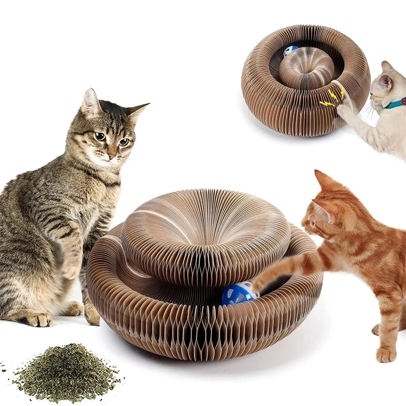 Design kattenmeubel met krabvlak – Functioneel kunstwerk