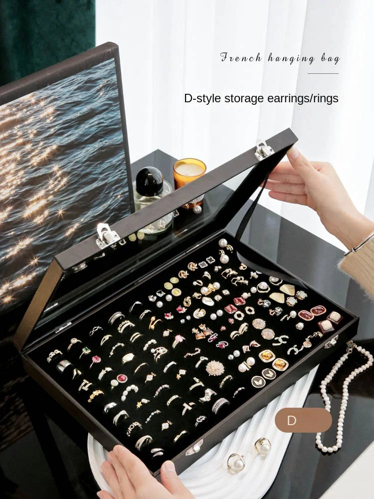Sieraden standaard in industrieel design – Stoer en strak