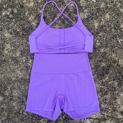 Yoga kleding in neutrale tinten met stretch