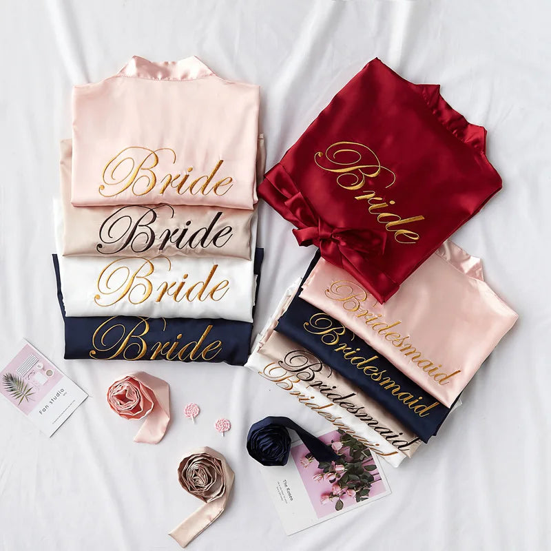 Ochtendjas dames met geborduurde bloemen – Uniek ontwerp