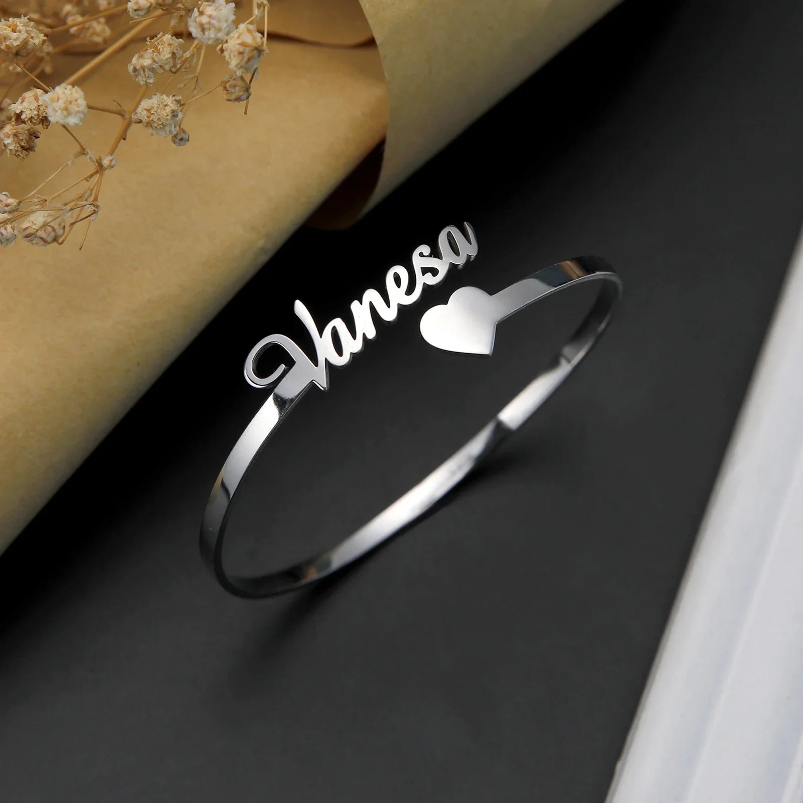 Ketting met boodschap speciaal voor haar