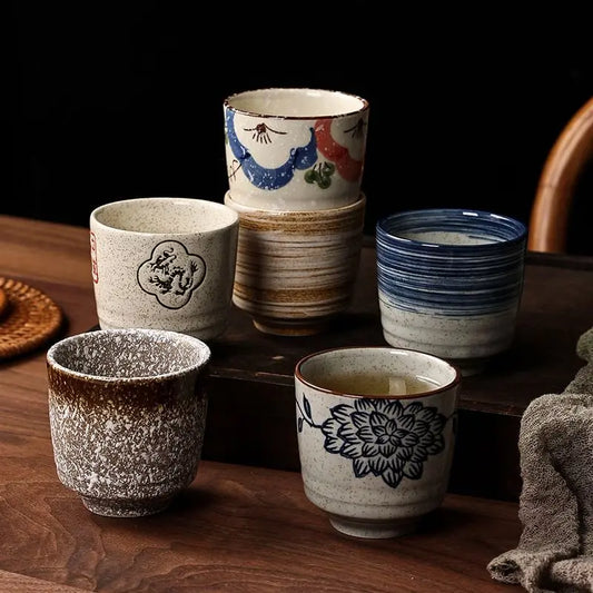 Accessoires voor thee zetten met natuurlijke materialen