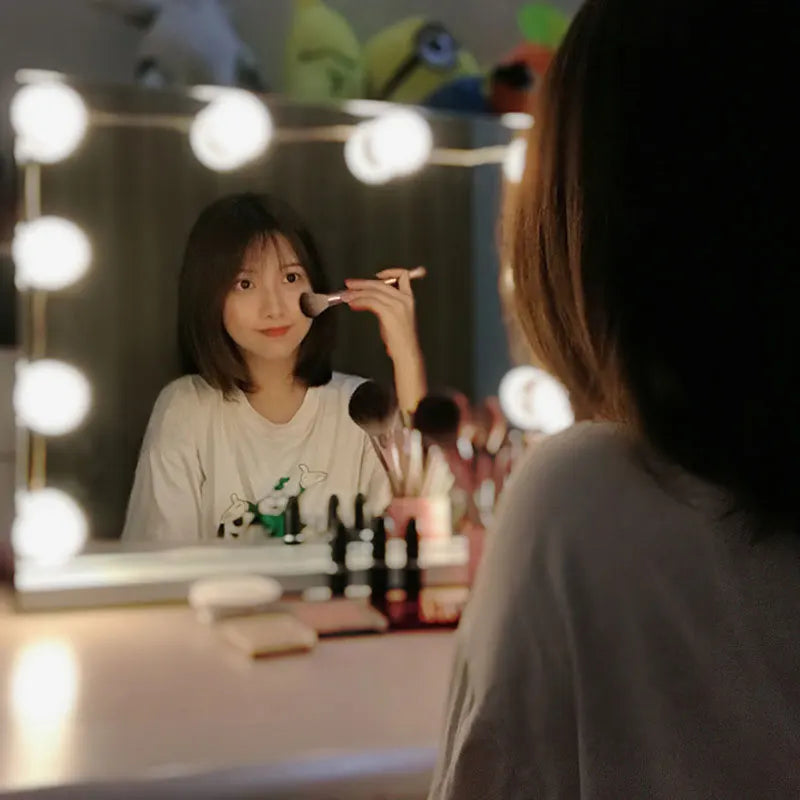 Ronde wandspiegel met verlichting – Trendy en minimalistisch