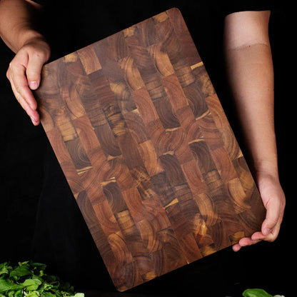 Snijplank van hout voor dagelijks gebruik in de keuken