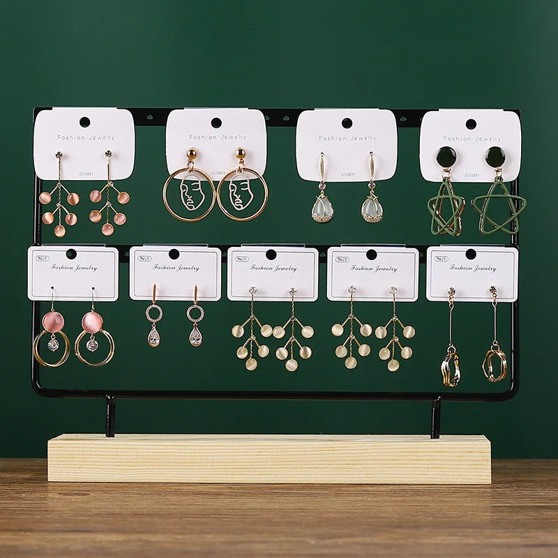 Zwevend sieradenrek voor muur – Minimalistisch en netjes
