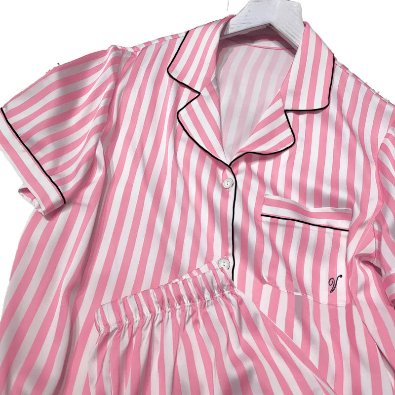 Dames pyjama met extra stretch voor comfort