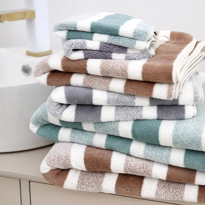Microvezel handdoek met structuur – Licht scrub effect