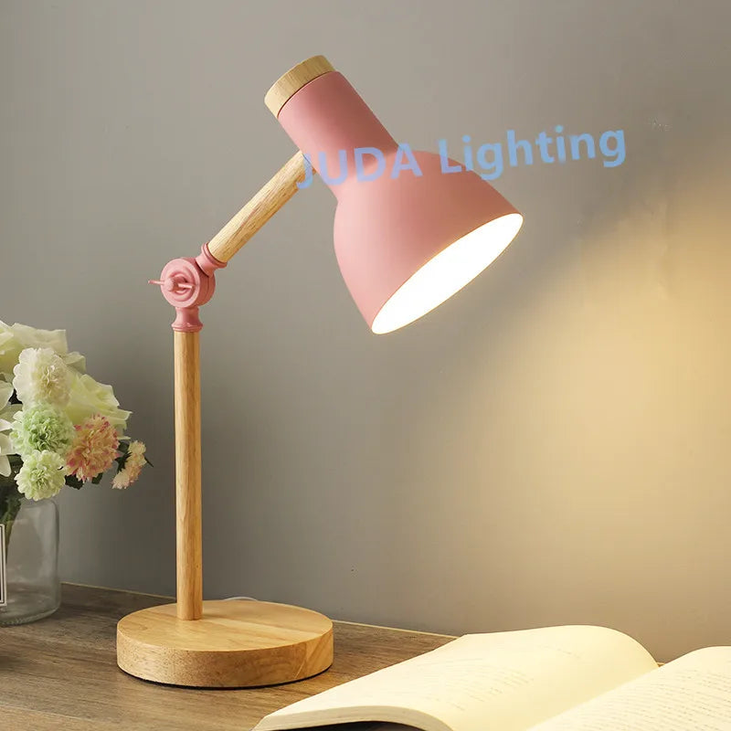 Multifunctioneel lampje voor nachtkast – Licht, sfeer en meer