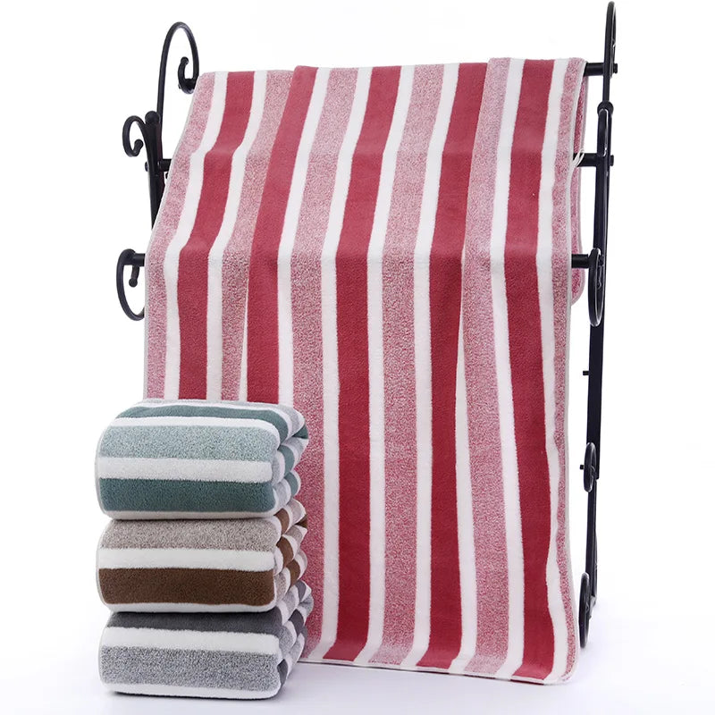 HEMA handdoeken met ribstructuur – Extra absorberend