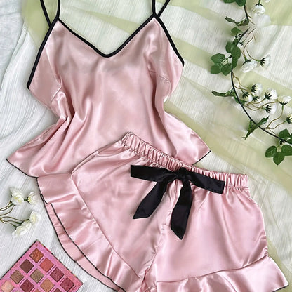 Dames pyjama Livera met trendy design