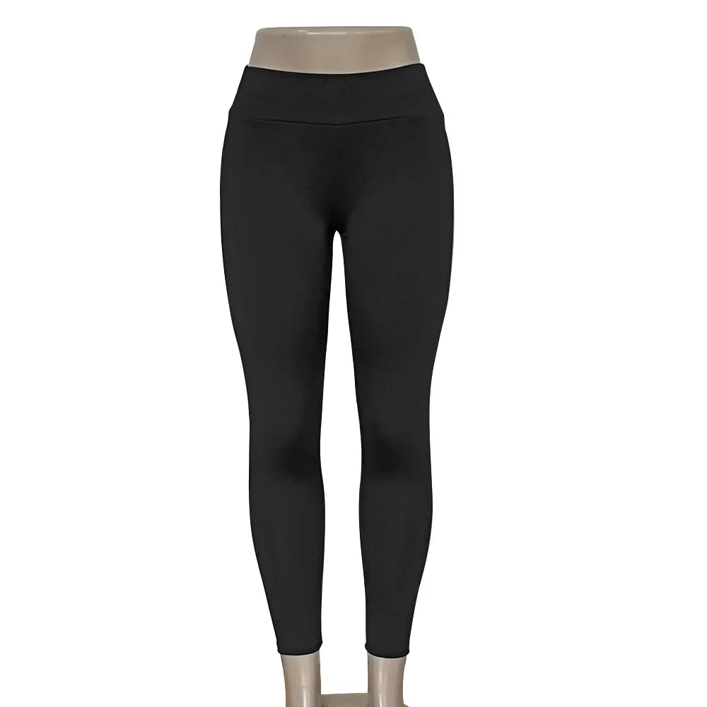 HEMA yoga kleding met neutrale kleuren