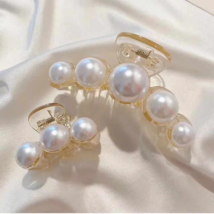 Dames haar accessoires in zachte materialen