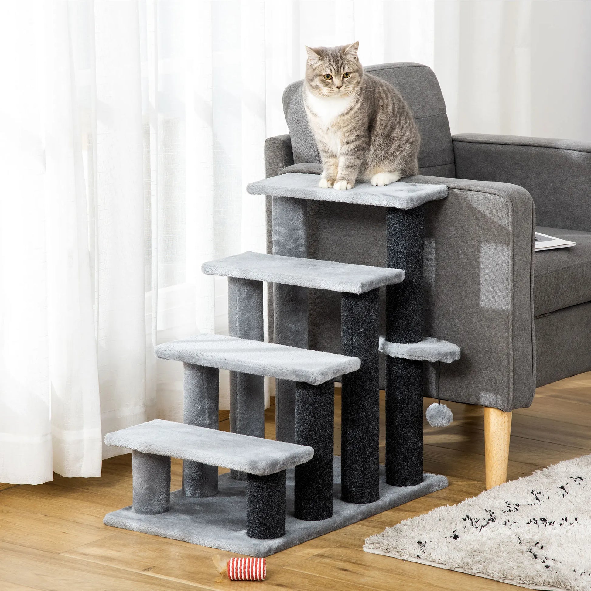 Maine Coon kattenpaal met extra ligplekken – Voor groot gemak